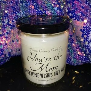 Candle with 7 scents and yes they are handmade.